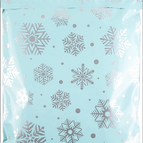 ❄️ LAST SET ❄️18 premium Poly Mailers- Blue + Silver Winter Snowflake - Picture 3 of 4